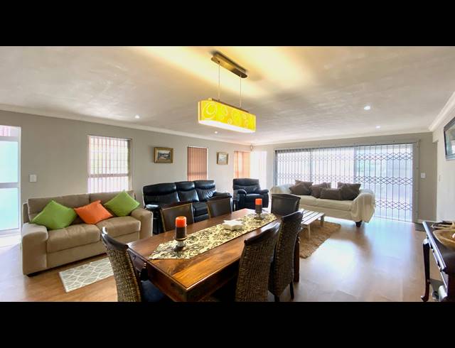 3 BEDROOM HOUSE FOR SALE IN PORT OWEN